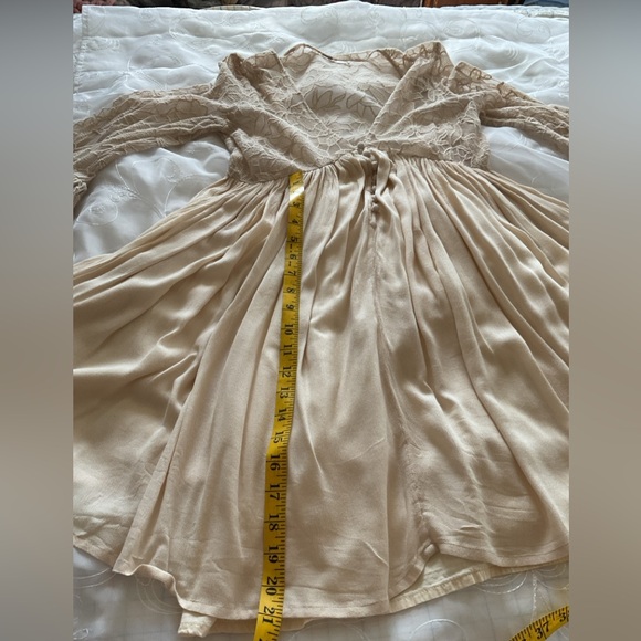 Free People Women’s Small Beige Bell Sleeve Mini Dress - Picture 8 of 14